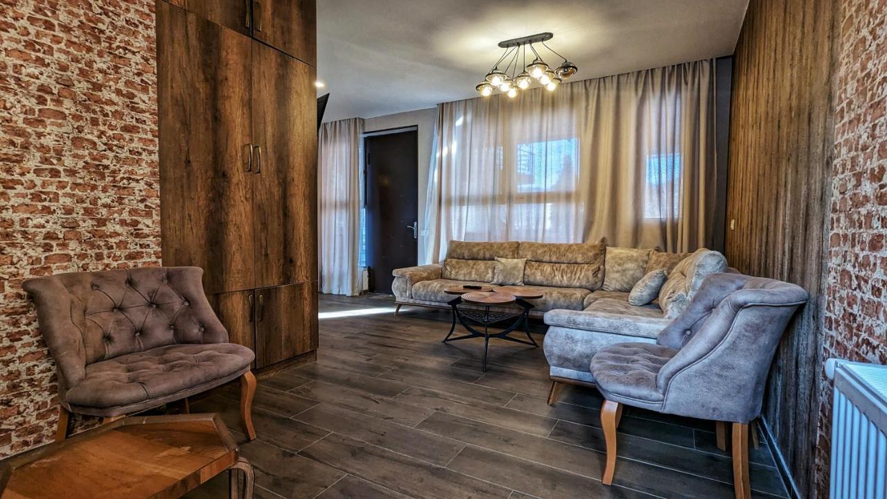 Chalet 7 In