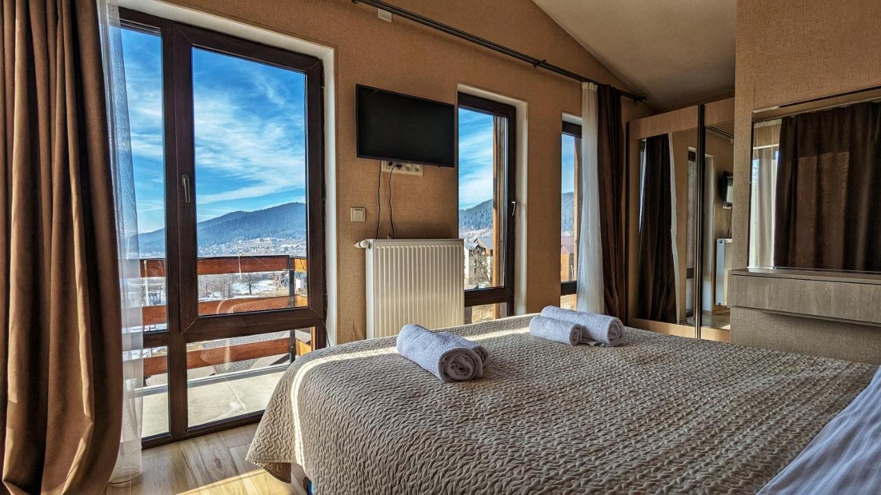 7 In Chalet